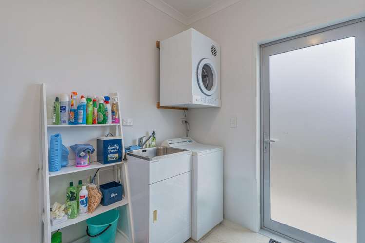 112 Ashley Place Matarangi_23