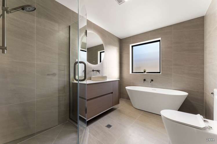 242, 244 West Hoe Heights Orewa_10