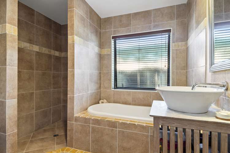 23 Santa Cruz Drive Papamoa_22