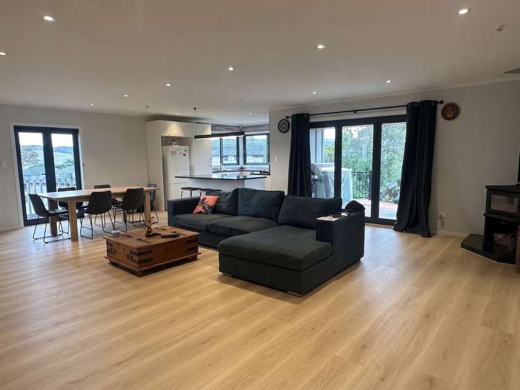 7 Hammond Avenue Hatfields Beach_2
