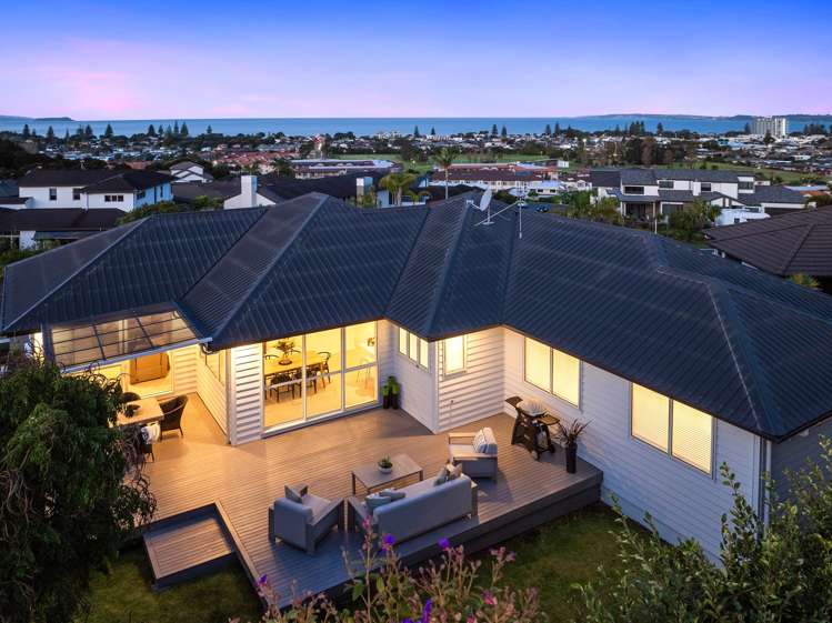 56 Grovenor Drive Orewa_21