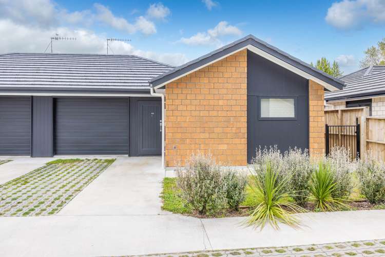 4/8 Keitha Place Glenview_24