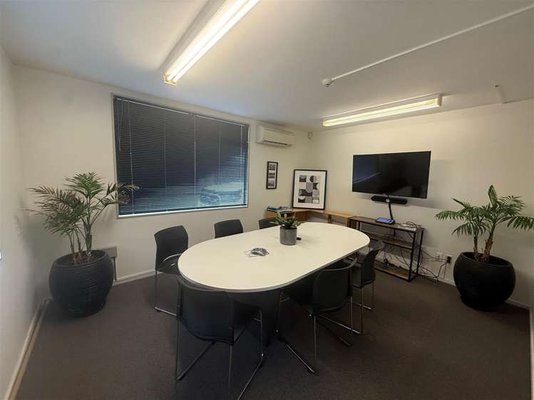 1/40F Brisbane Street Sydenham_4