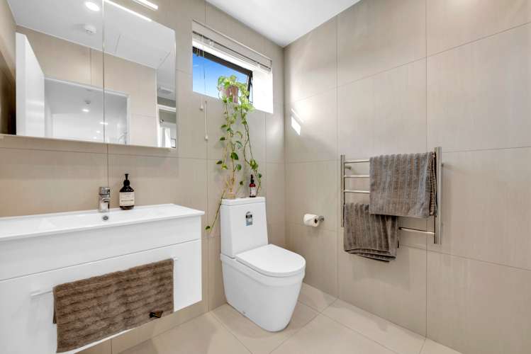 104/7e Hinaki Street Point England_12