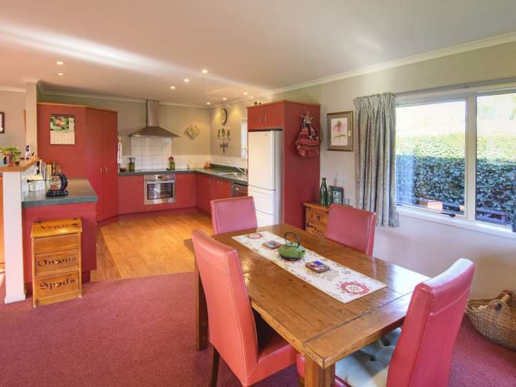 13 Nash Place Masterton_2