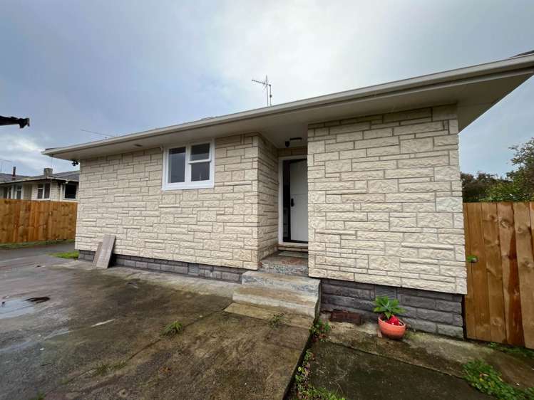 67 Apirana Avenue Glen Innes_29