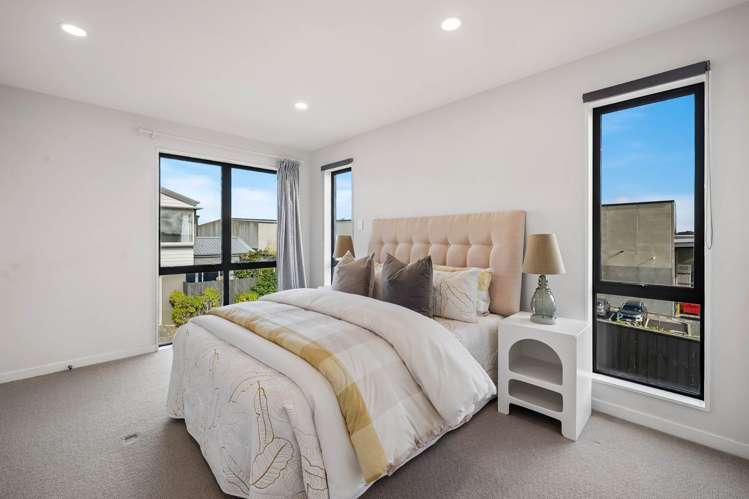 6 McArthur Close Silverdale_21