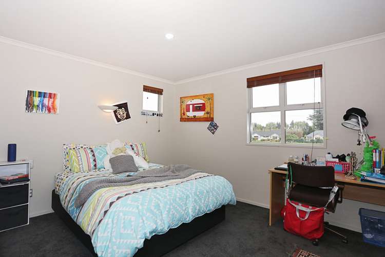 240 Bainfield Road Waikiwi_17