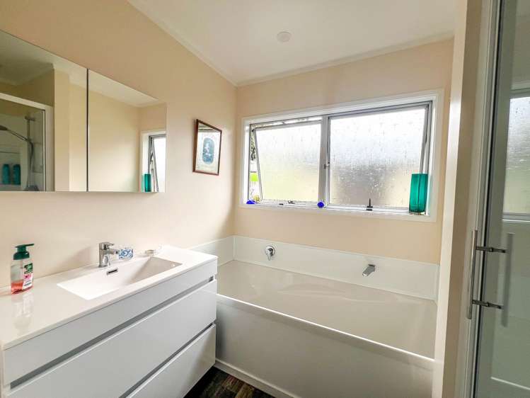 106 Regent Heights Thames_18