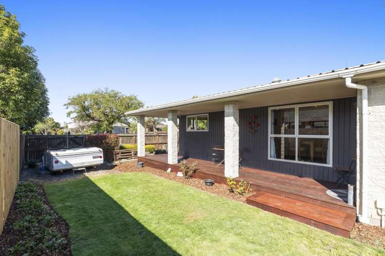 43 Dunbarton Street Redwood_23