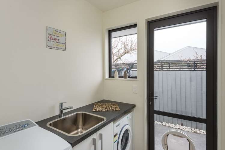 3 Saint Keverne Close Burwood_13