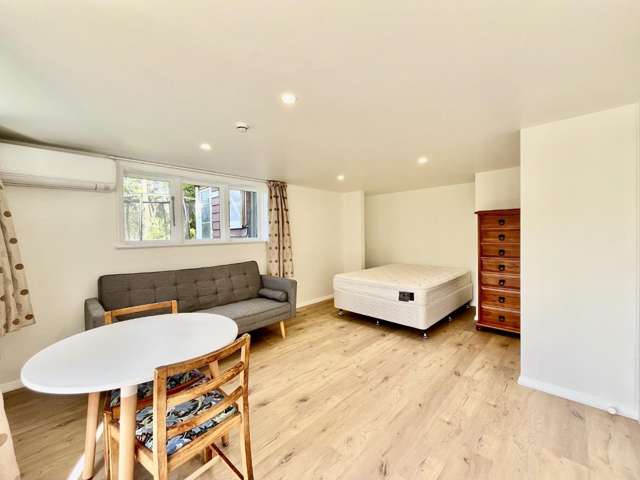  34 Foster Crescent Belmont_1