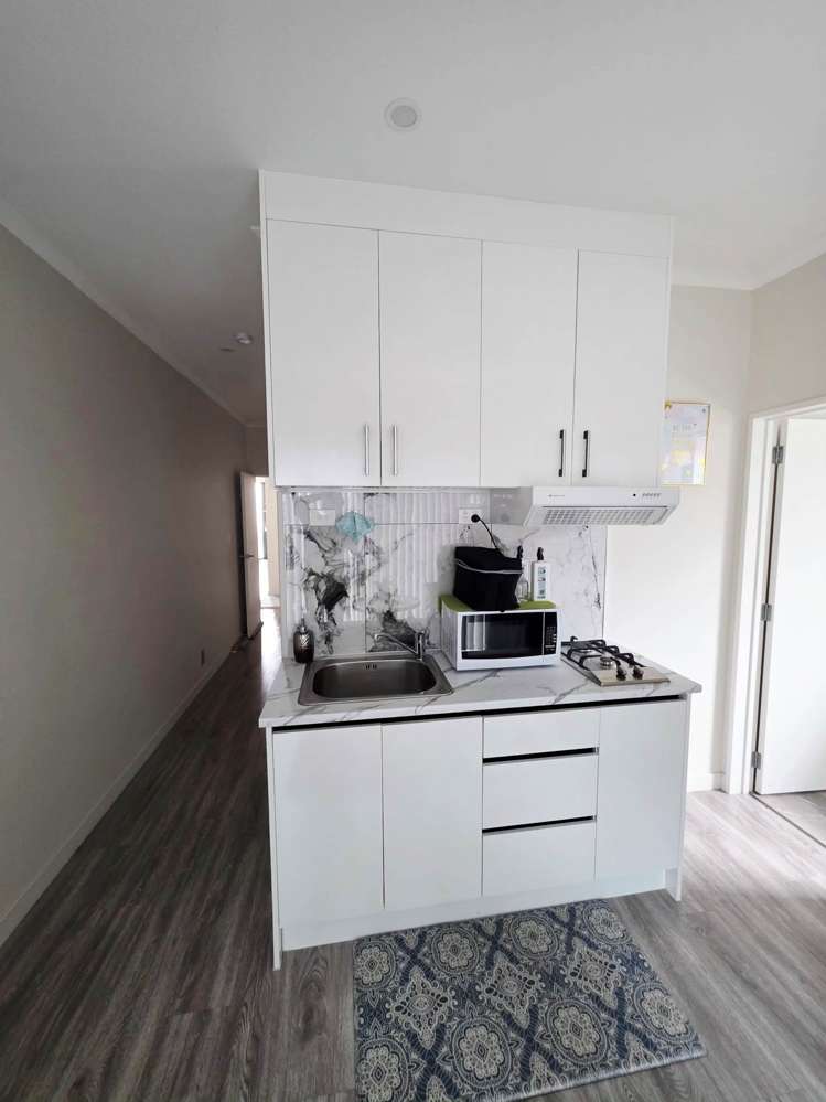 8 Te Aramanu Crescent Papakura_24