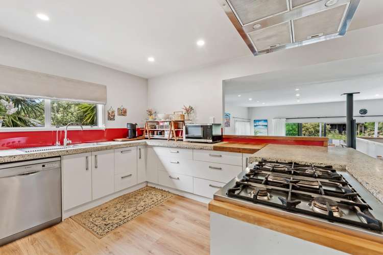1257 Whangaparaoa Road Gulf Harbour_6