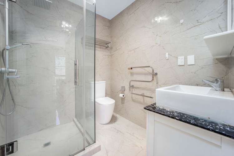 45A Bradbury Road Botany Downs_24