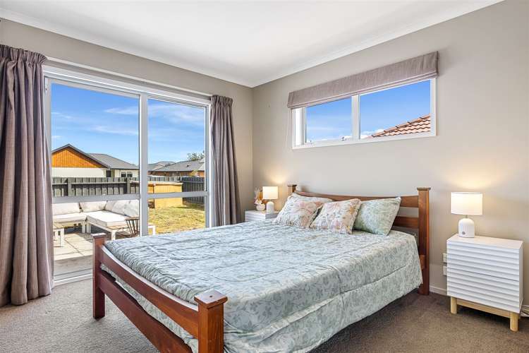 24 Farnborough Street Aranui_11