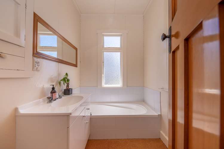 136 Peel Street Westport_17