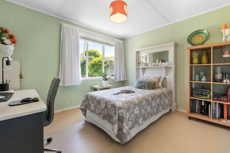 6 Pirangi Street Point England_10