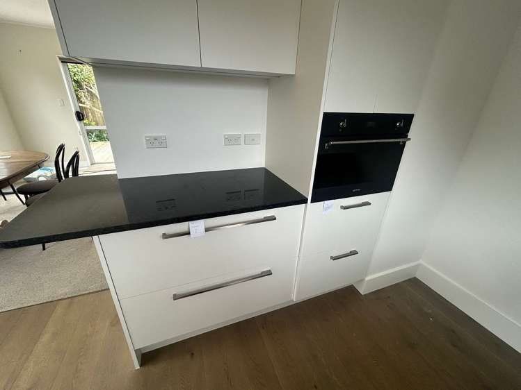 84 Weka Street Miramar_5