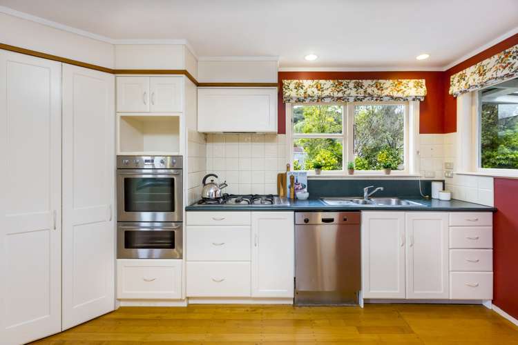 1 Deller Grove Silverstream_12