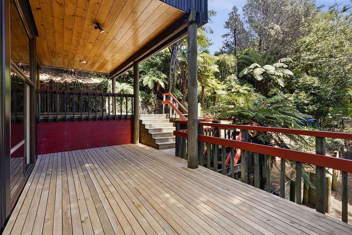 497 Devon Street West_5