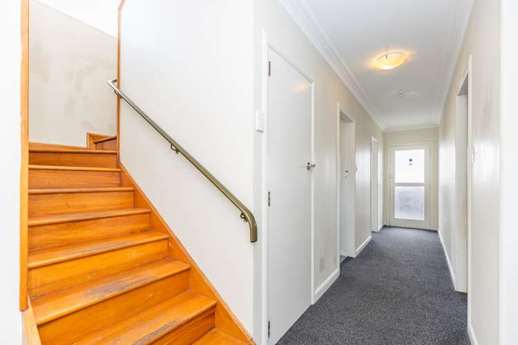 196 Clyde Street Hamilton East_39