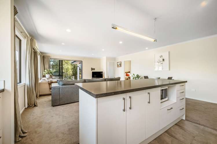 6 Olivias Place Stoke_6