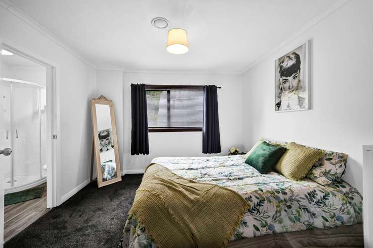 1082 Junction Road Egmont Village_11