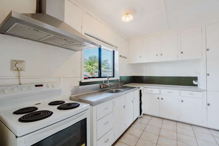 206 Te Rapa Road Beerescourt_7