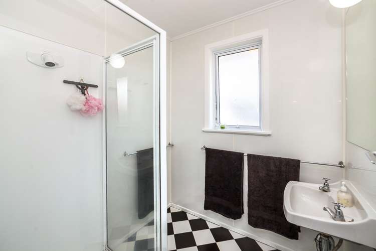 39 Wavell Crescent Masterton_19