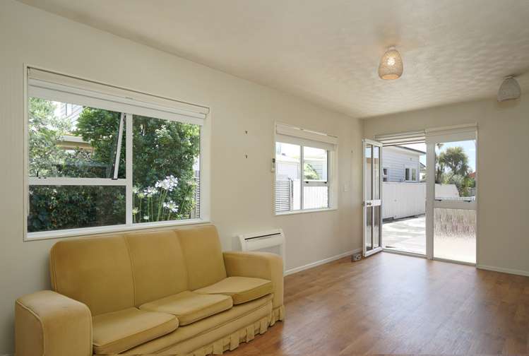 2/44 Cambria Street The Wood_3