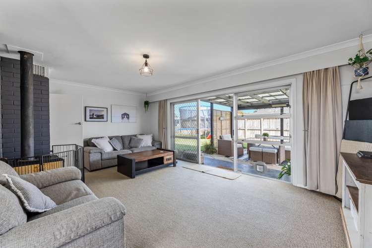 13 Faulkland Drive Witherlea_9