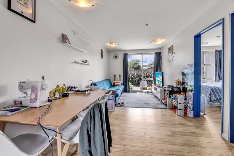 10/14 Brougham Street Addington_0