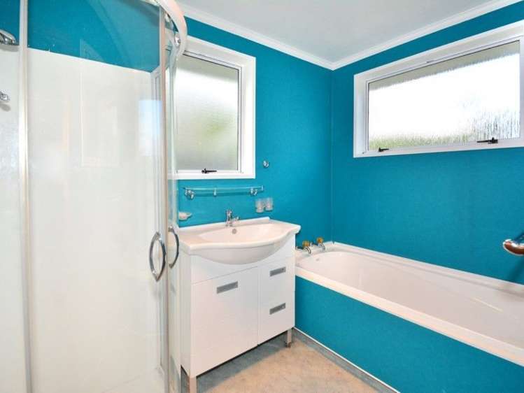 7 Connor Place Taieri Mouth_29