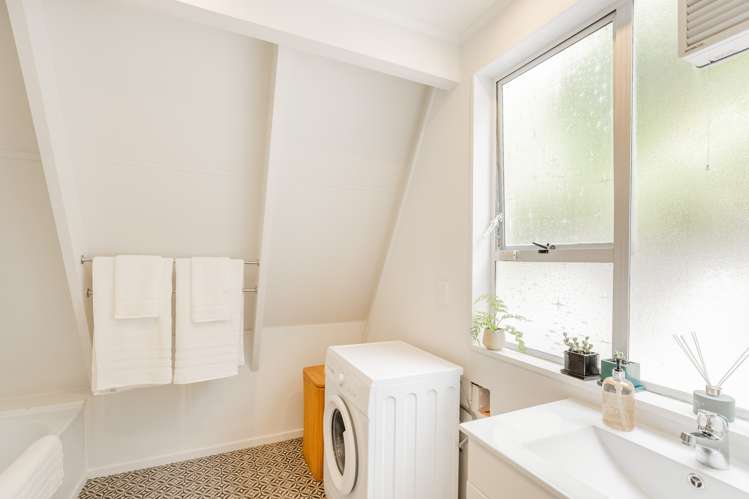 82b Raumati Road Raumati Beach_15