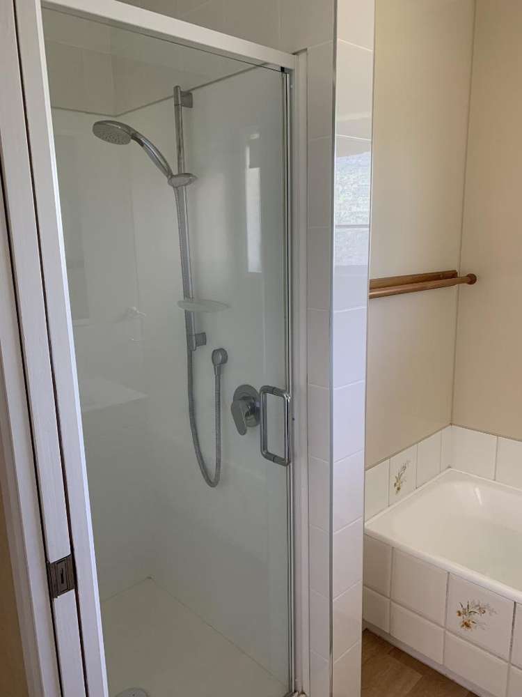 1 Highland Drive Pukete_10