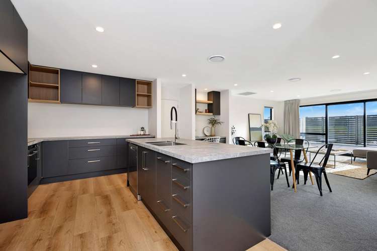 134 Farm Road Allenton_4