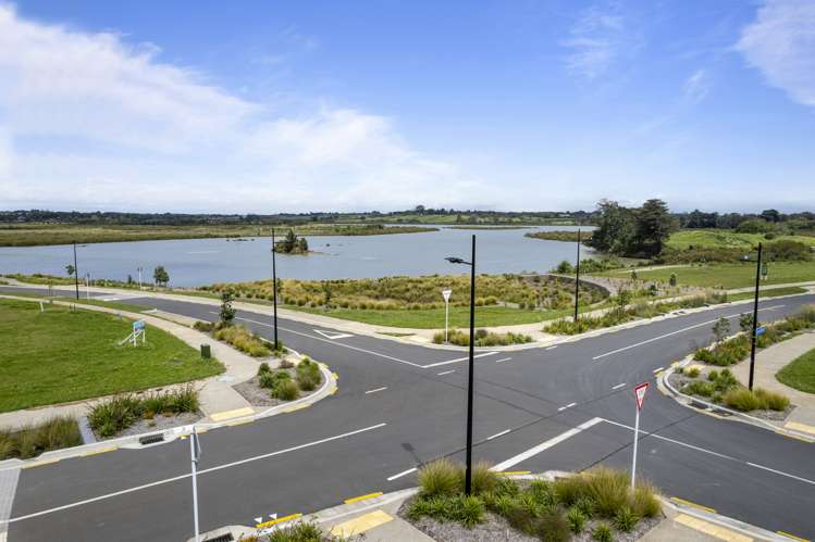 8 Evergreen Parade_0