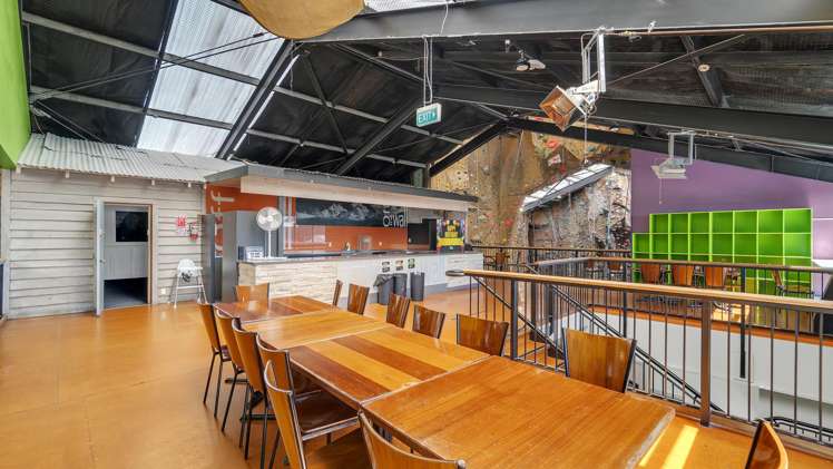 239 Waltham Road Sydenham_8
