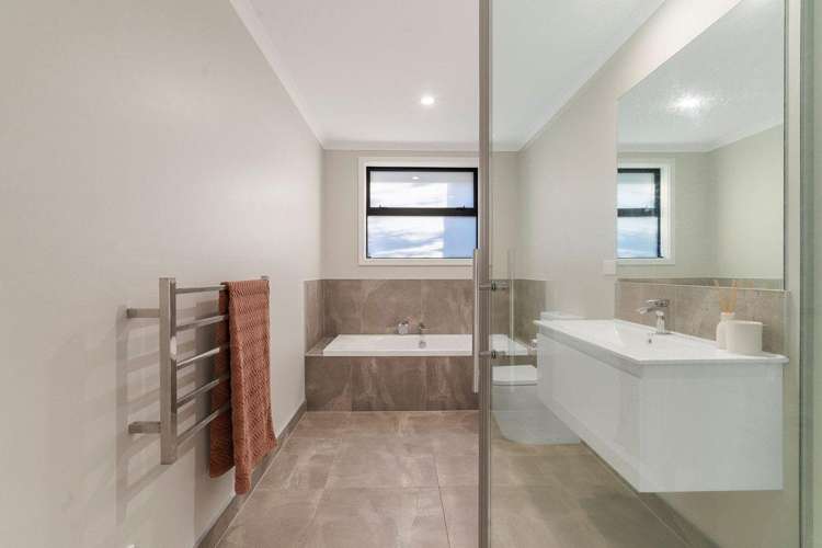 56 Dunkeld Drive 1131_8