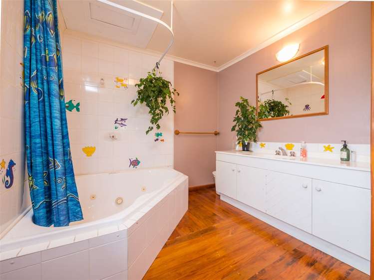 2313 Main South Road Burnham_5