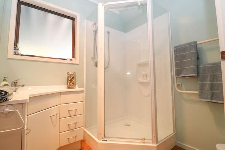 411 Millington Place Thames_11