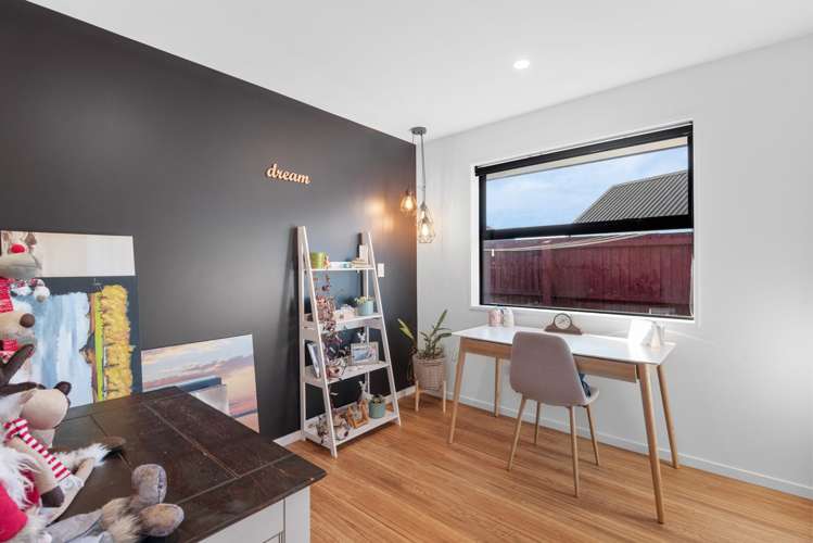 12 Orchiston Way Lincoln_14