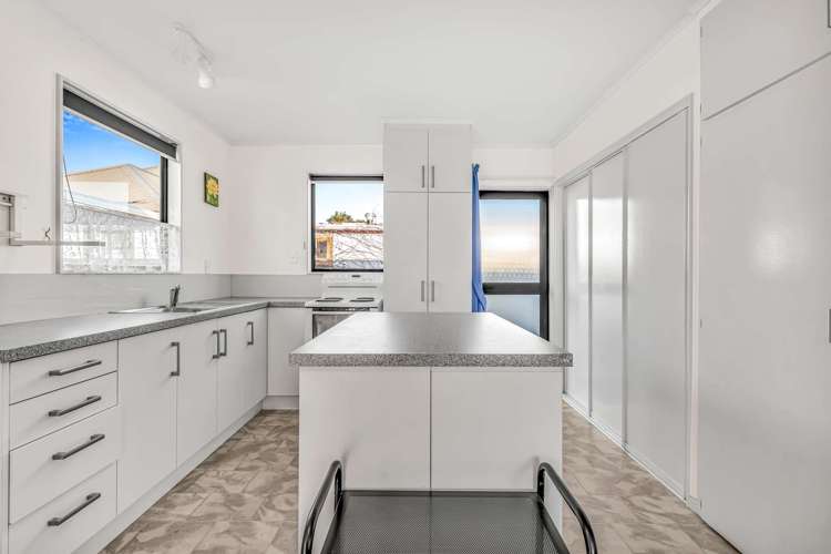 105a Charles Street Blenheim Central_7