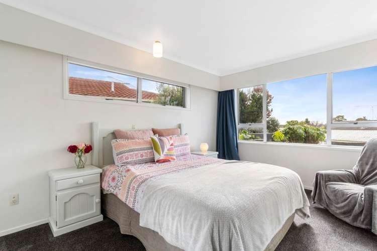 7 Lakeside Drive Pahurehure_16