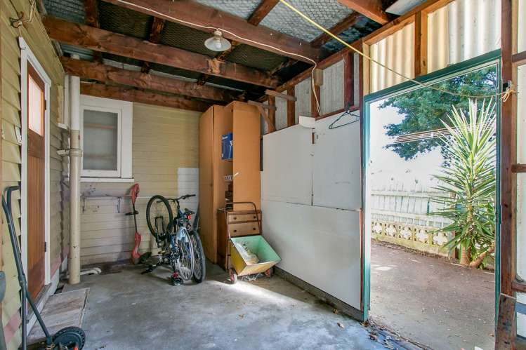 2/201 Kennedy Road Marewa_8