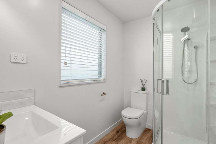 27 Kakapo Lane Redwood_10