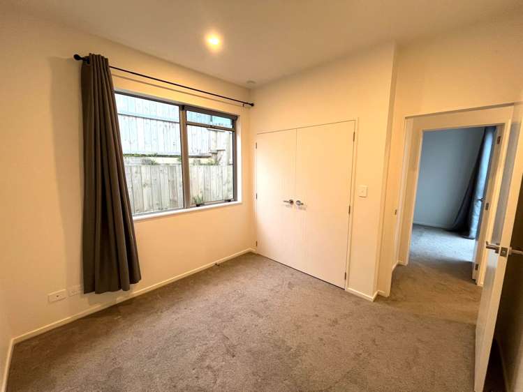 11 Puwha Street Massey_6