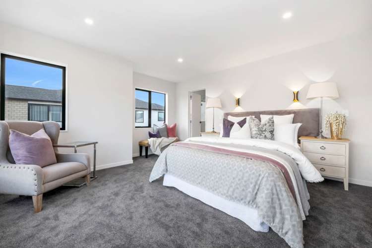 44 Tannaghmore Drive Flat Bush_11