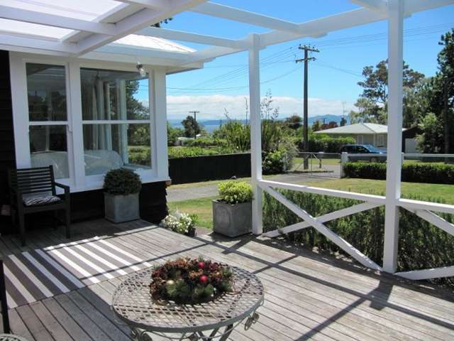 6 Otaiatoa Street Lake Taupo (East)_2